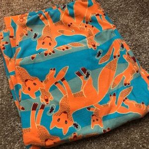 OS Fox Leggings!!